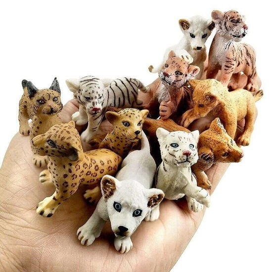 1pc Simulation mini Lion Tiger Lynx Animal Miniature Art Toy Figure Doll
