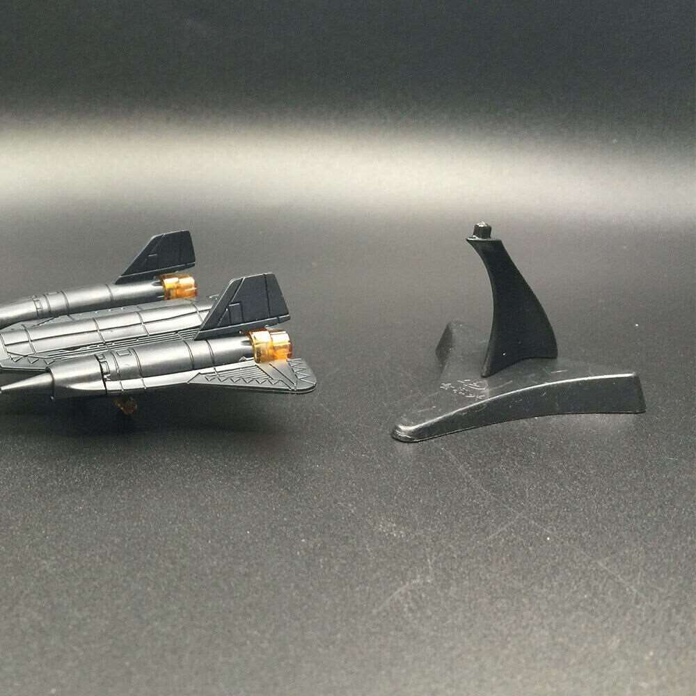 1/165 Blackbird SR-71 4D fighter Aircraft Plane  Assembly Kit Model Art Toy | The Drift Art Co. 3
